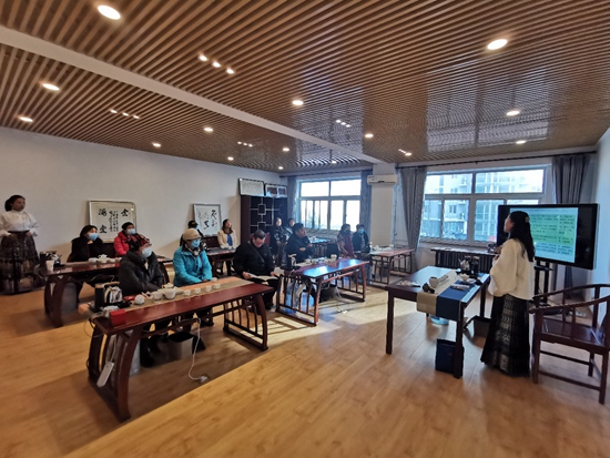 全国青少年阳光体育大会立德树人教育讲座开讲以体育人润初心立德树人伴成长(图1)